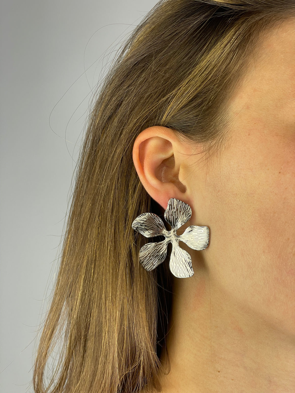Silver Flower Earring