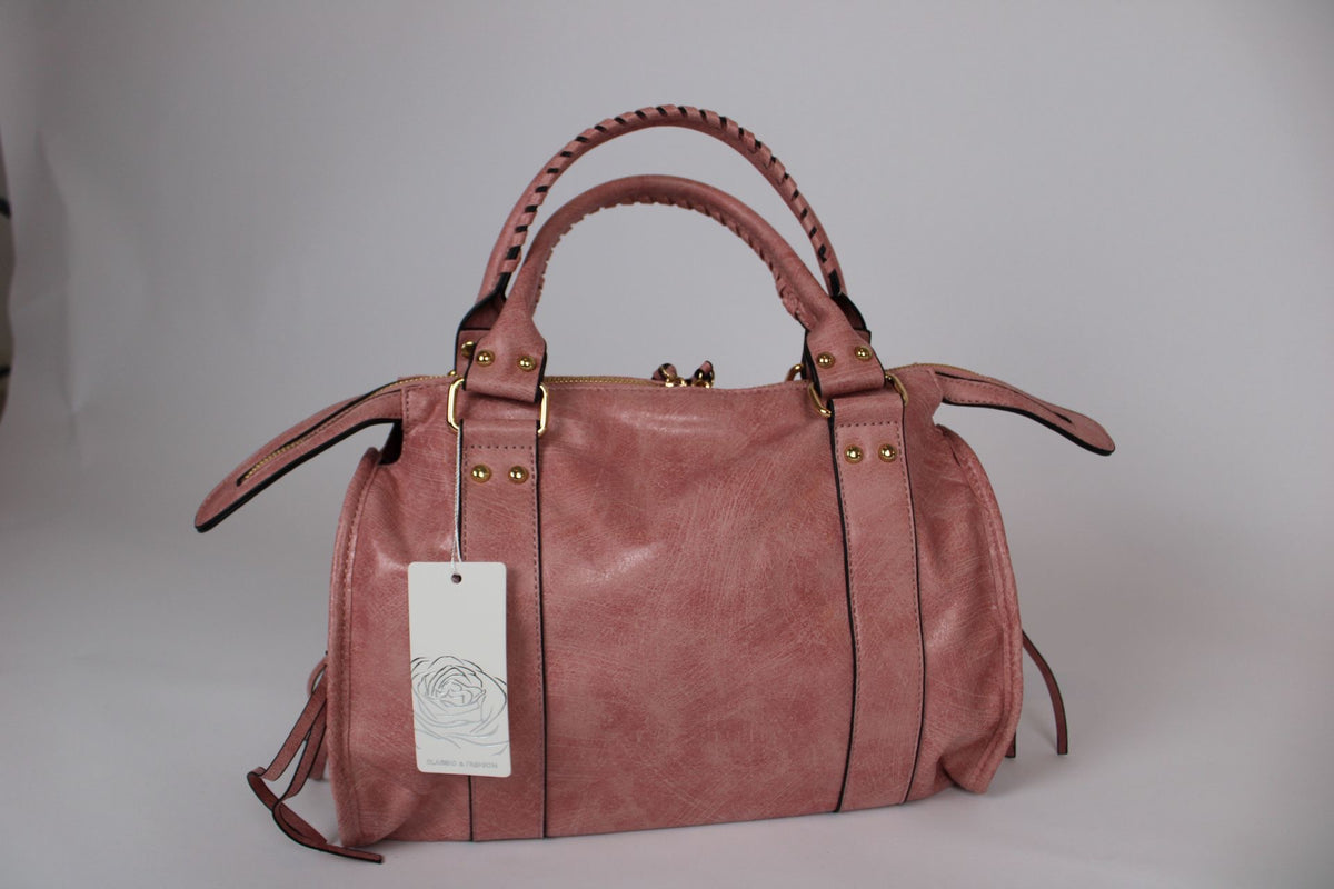 Noémi Bag L
